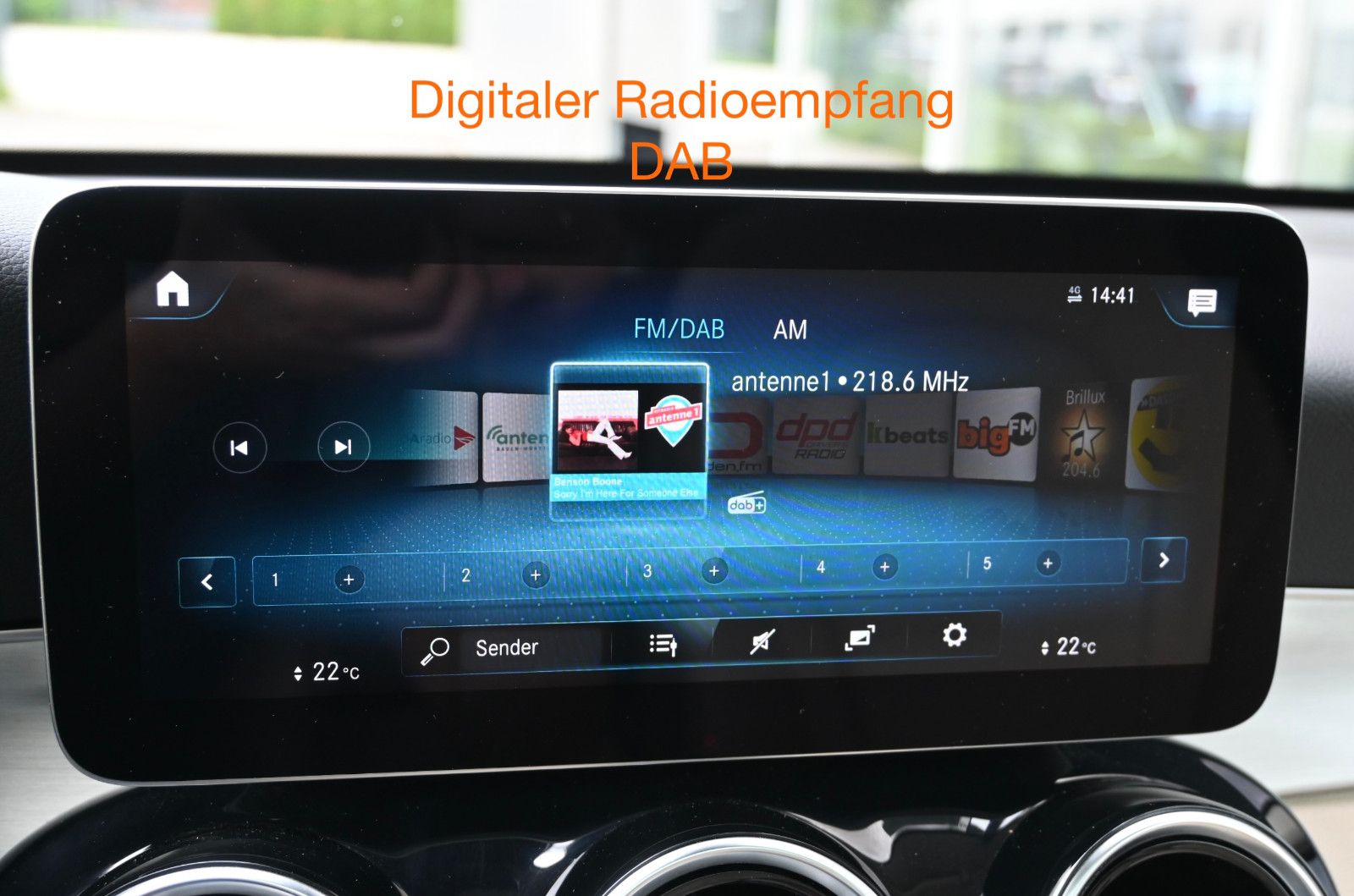 Fahrzeugabbildung Mercedes-Benz GLC 300 d 4MATIC °ACC°PANORAMA°STANDHEIZ°360°KAM