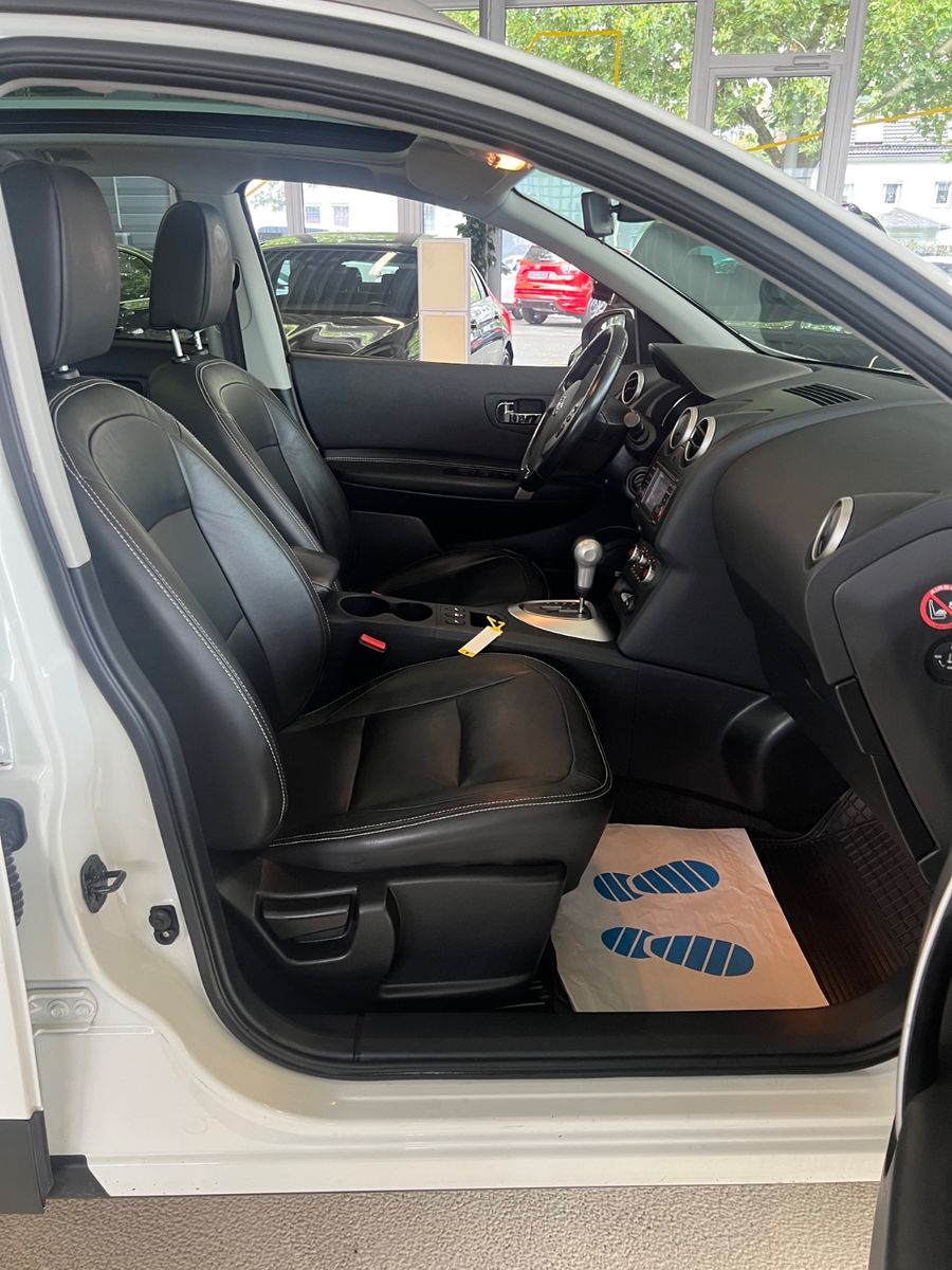 Fahrzeugabbildung Nissan Qashqai Tekna *360 KAMERA*NAVI*LEDER*BOSE*