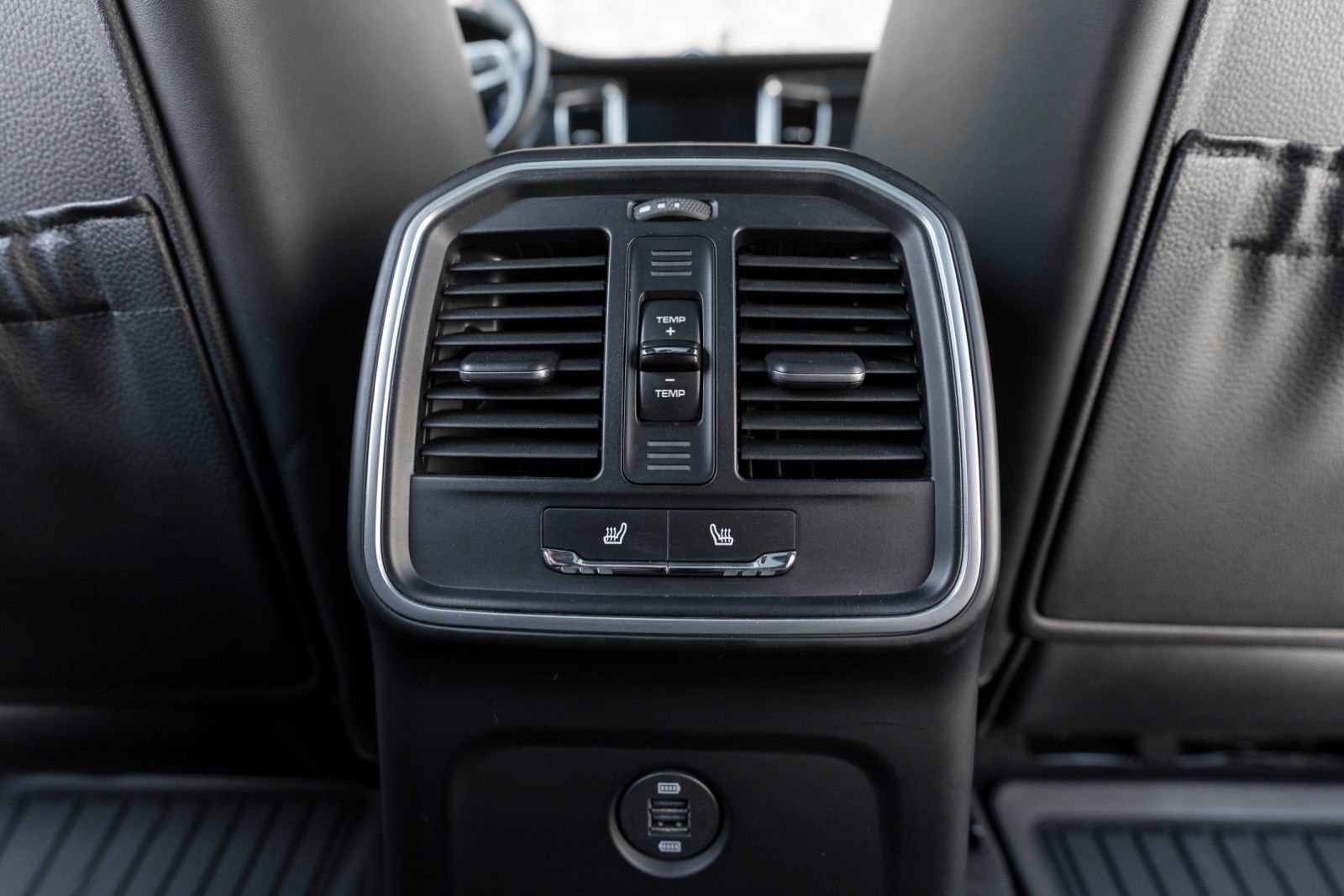 Fahrzeugabbildung Porsche Macan GTS PASM PDLS BOSE CARPLAY LUFT PANO TOTW