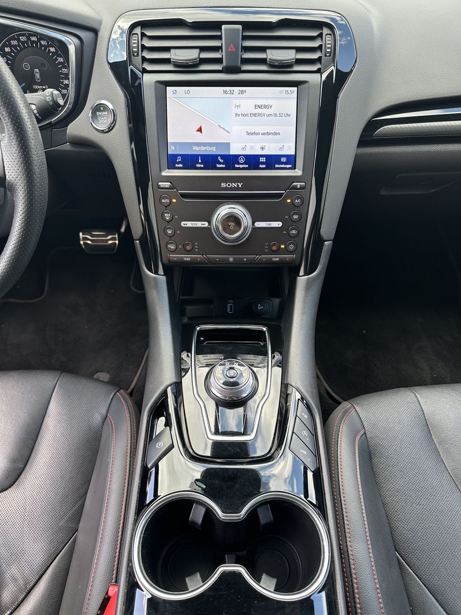 Fahrzeugabbildung Ford Mondeo Turnier 2.0 EB Aut. ST-Line NAV+LED+VCOCK