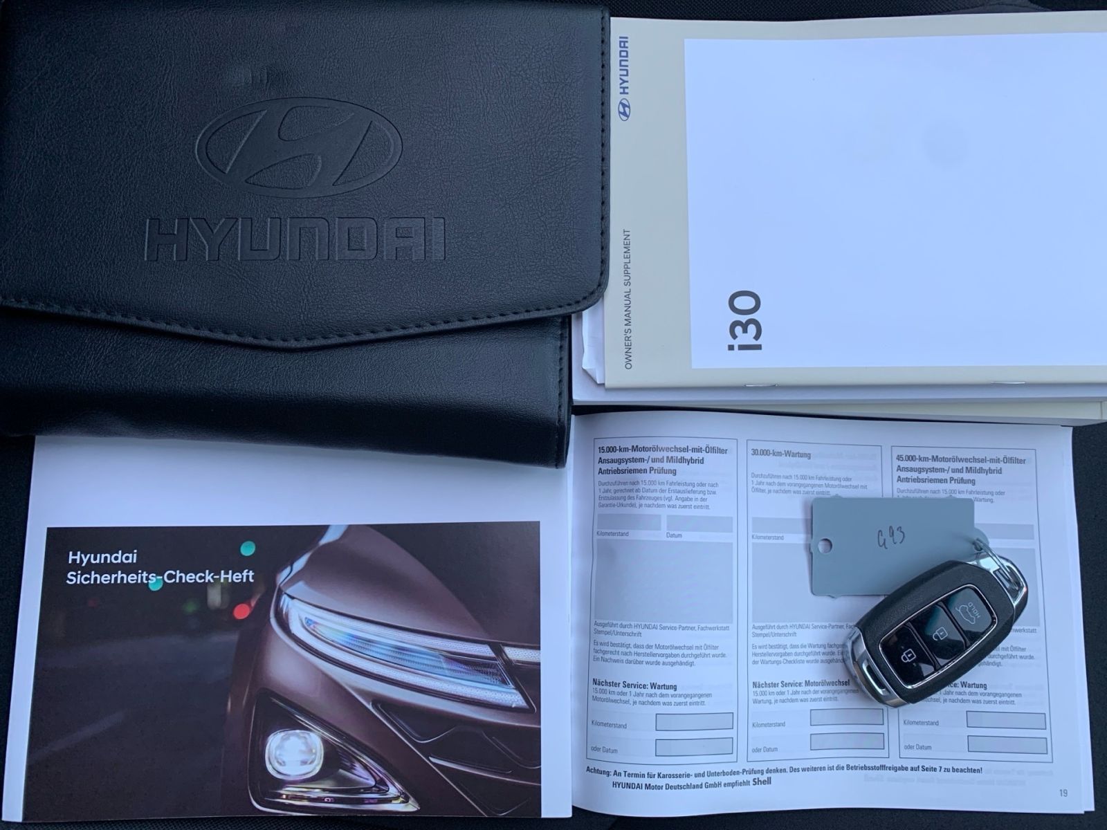 Fahrzeugabbildung Hyundai i30 1.5 T-GDI 7-DCT Advantage Plus Mild-Hybrid