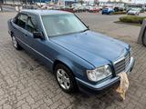 Mercedes-Benz E 300 D Diesel Oldtimer H W124 T  KEIN Ros... - Mercedes-Benz E 300 aus 1993
