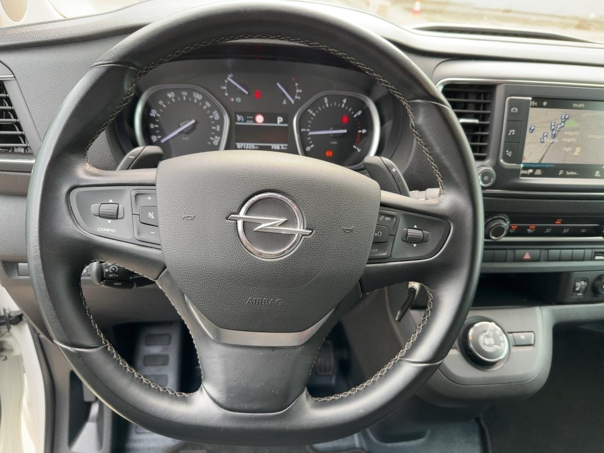 Opel Zafira L Selection *NAV*Schaltwippen*Sitzh*