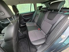 SKODA Octavia Combi Style 2.0TDI 150PS DSG LED ACC