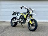 Husqvarna 701 Supermoto - HUSQVARNA VON 501 BIS 750 CCM