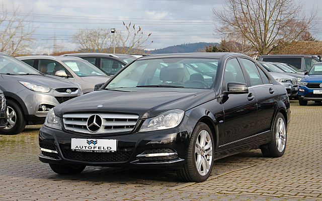 Mercedes-Benz C 180 AVANTGARDE/SHEFT/8FACH/NAVI/SHZ/PDC/TEMP/