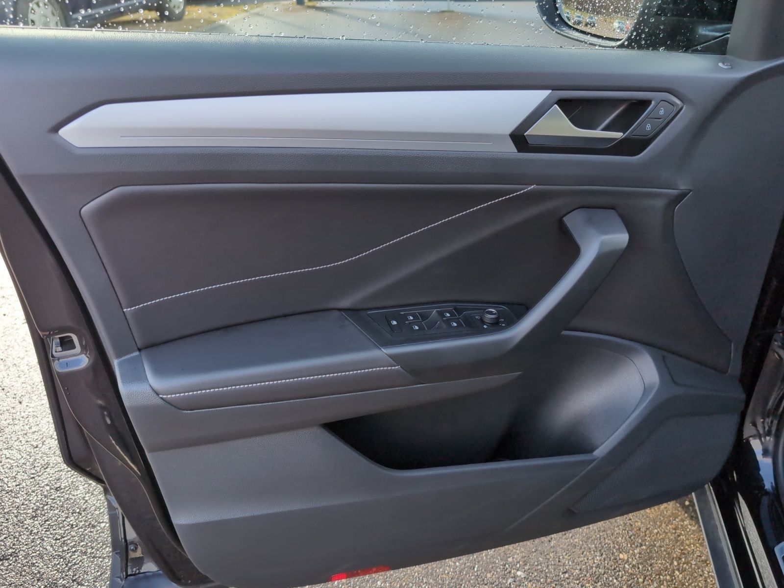 Volkswagen T-Roc - Bild 14
