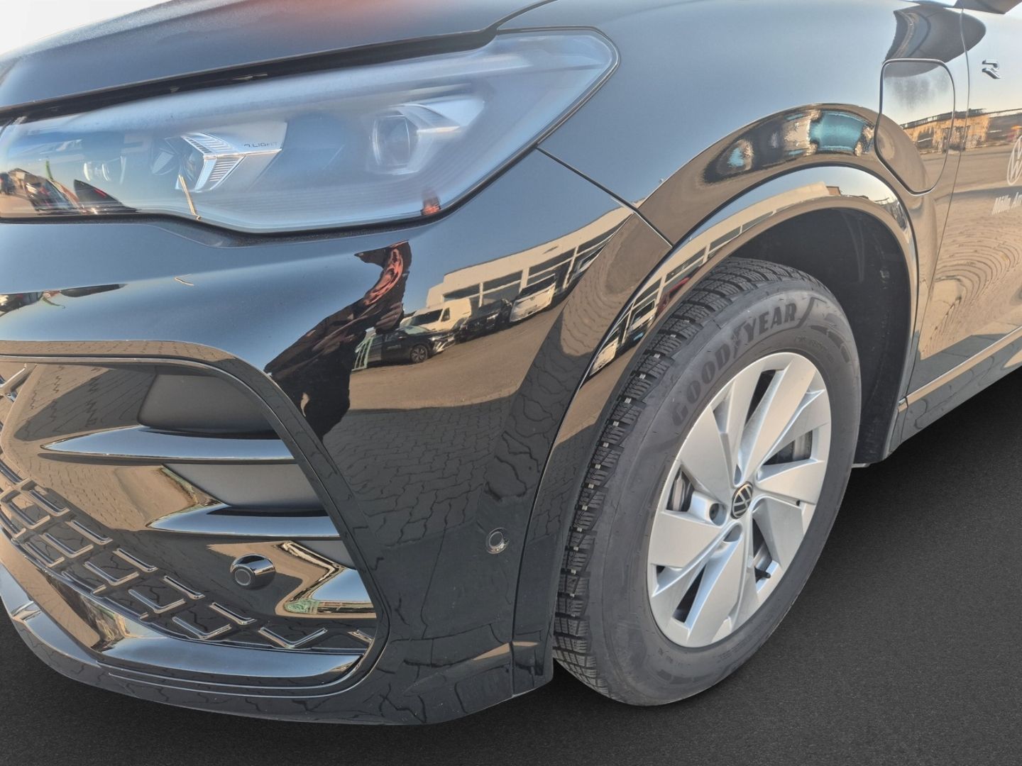 Volkswagen Tiguan R-Line 1,5l eHybrid AHK Leder Panorama Ha foto 4