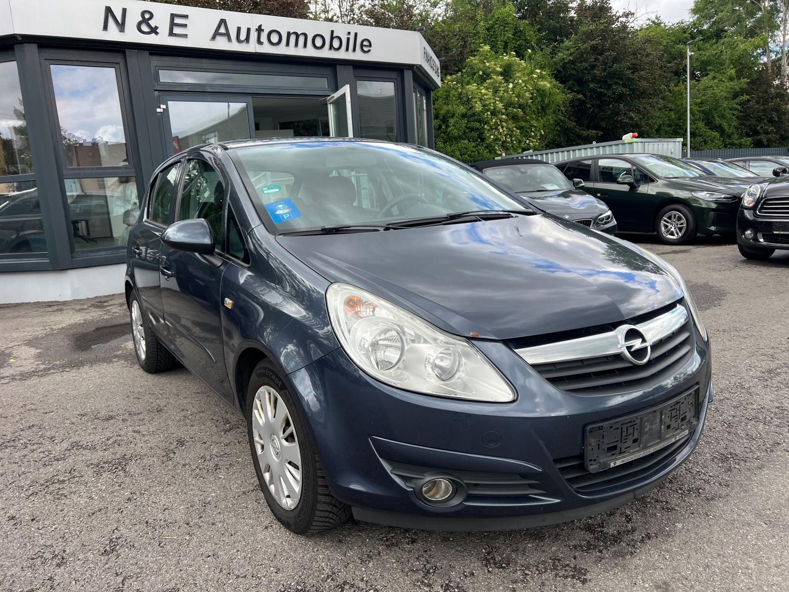 Opel Corsa D 1.2 CATCH ME