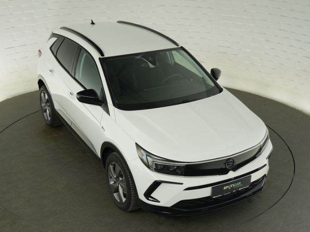 Grandland GS AT+LED+NAVI+360 GRAD KAMERA+SITZ-/L