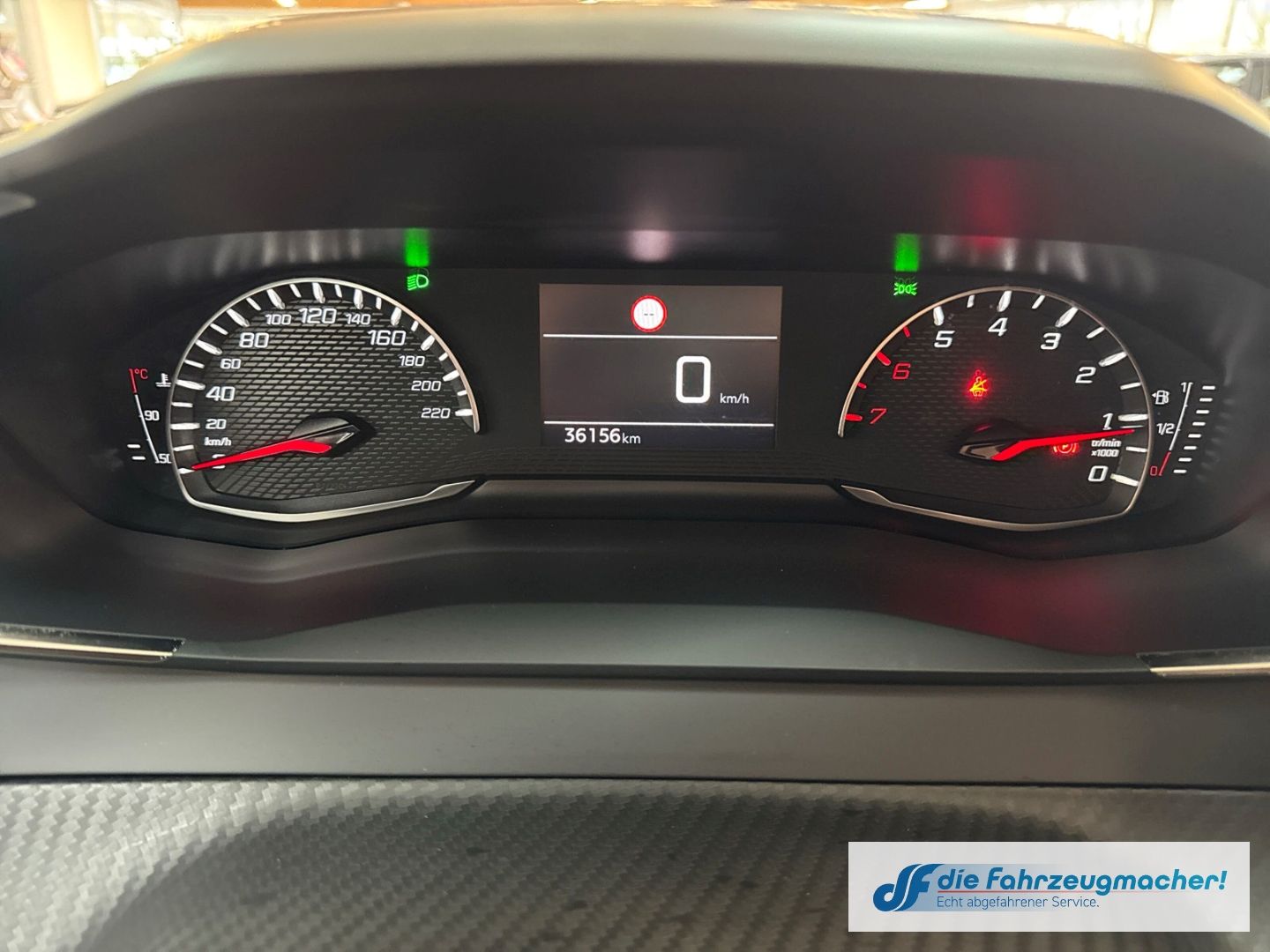 Fahrzeugabbildung Peugeot 208 Allure Navi LED Klimaautom Fahrerprofil DAB