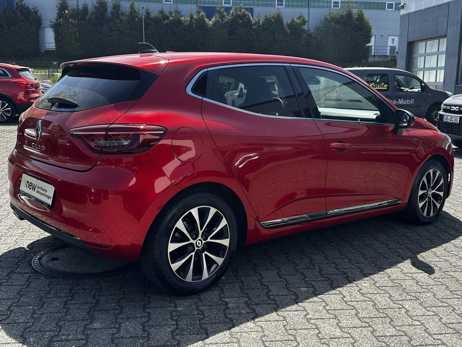Fahrzeugabbildung Renault Clio TECHNO TCe 90