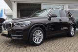 BMW X5 xDrive45e Head-Up/DAB/Pano.Dach/Komfortzg - BMW X5 mit Hybrid-Antrieb: Braun