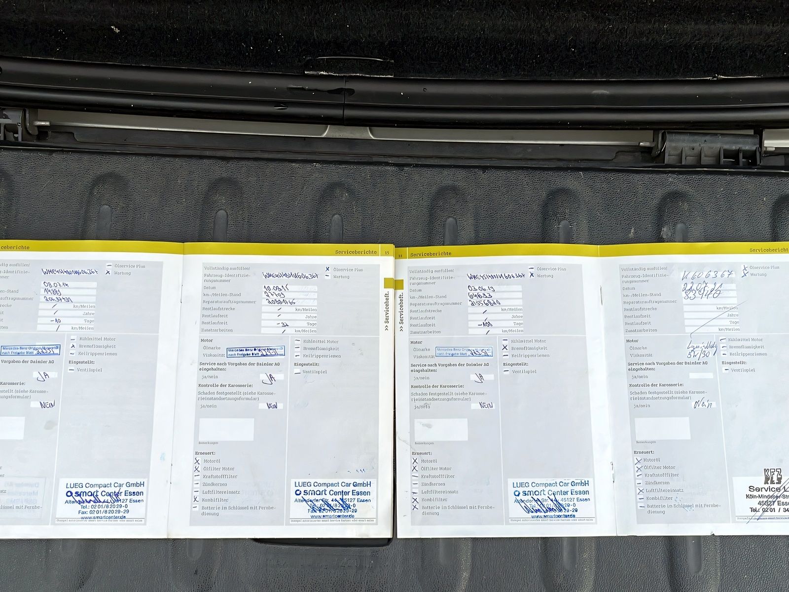 Fahrzeugabbildung Smart ForTwo Cabrio MHd AUT. KLIMAAUT. SITZHEIZUNG