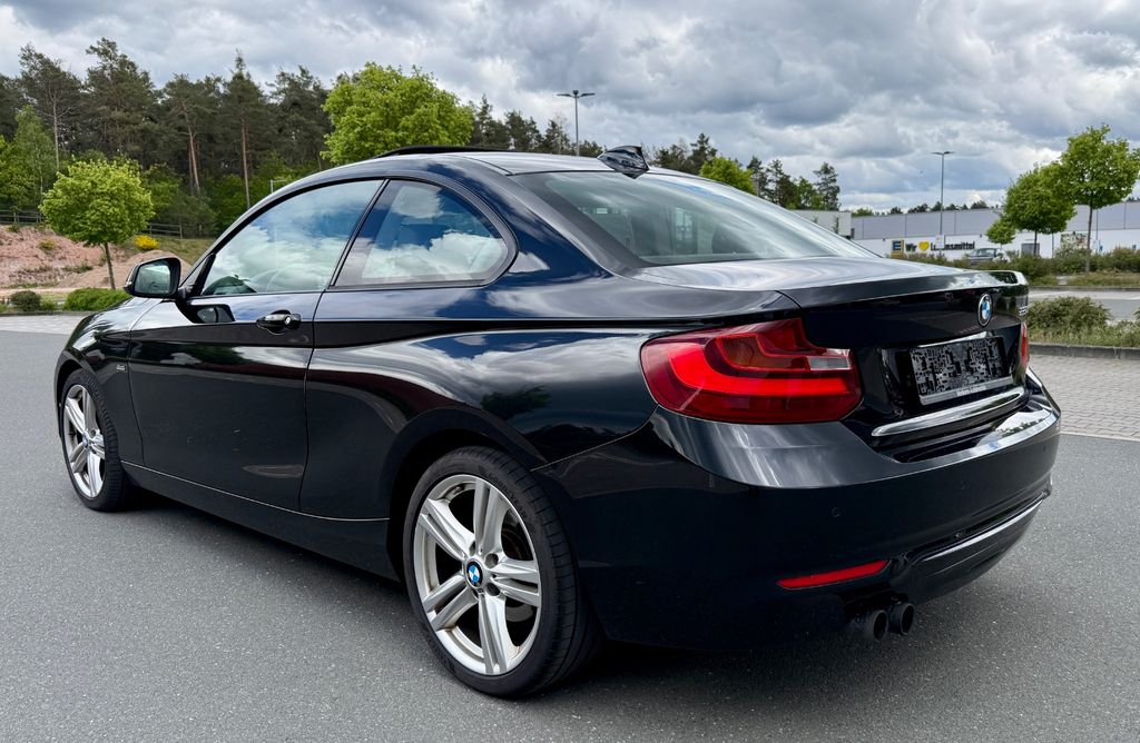 BMW 220