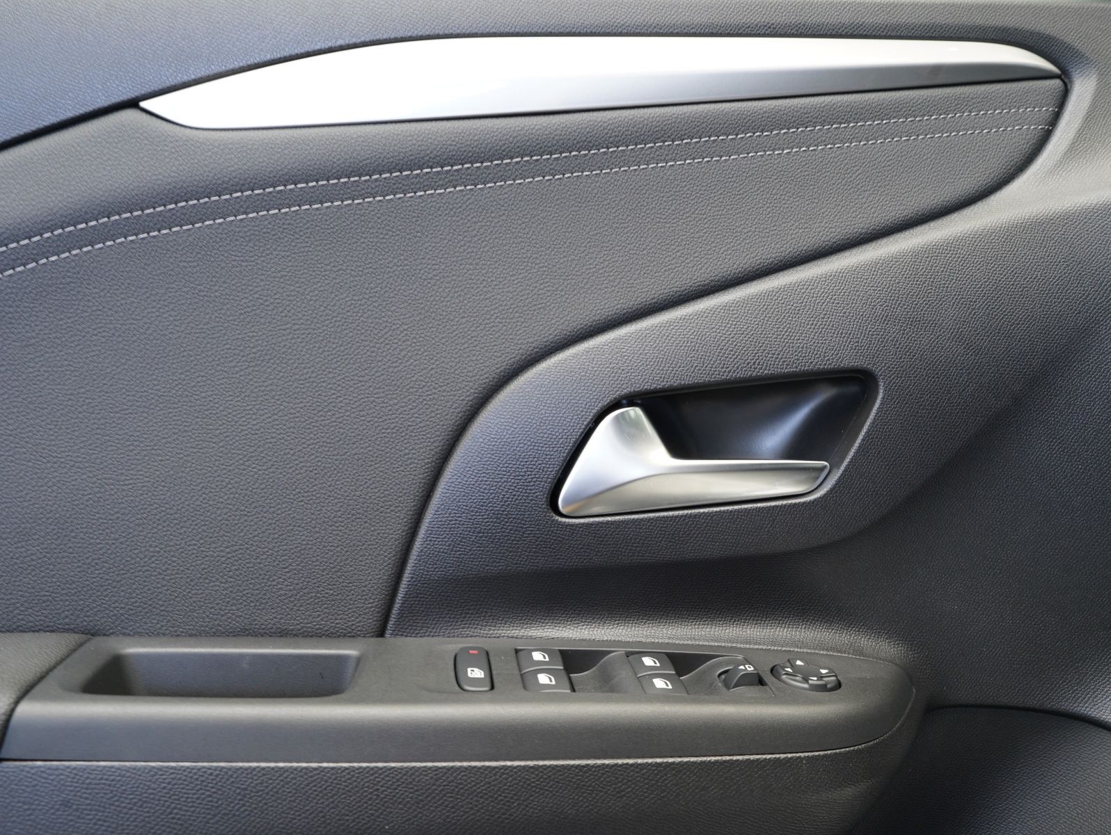 Fahrzeugabbildung Opel Corsa F e GS Line NAVI/KAMERA/11KW/SOH