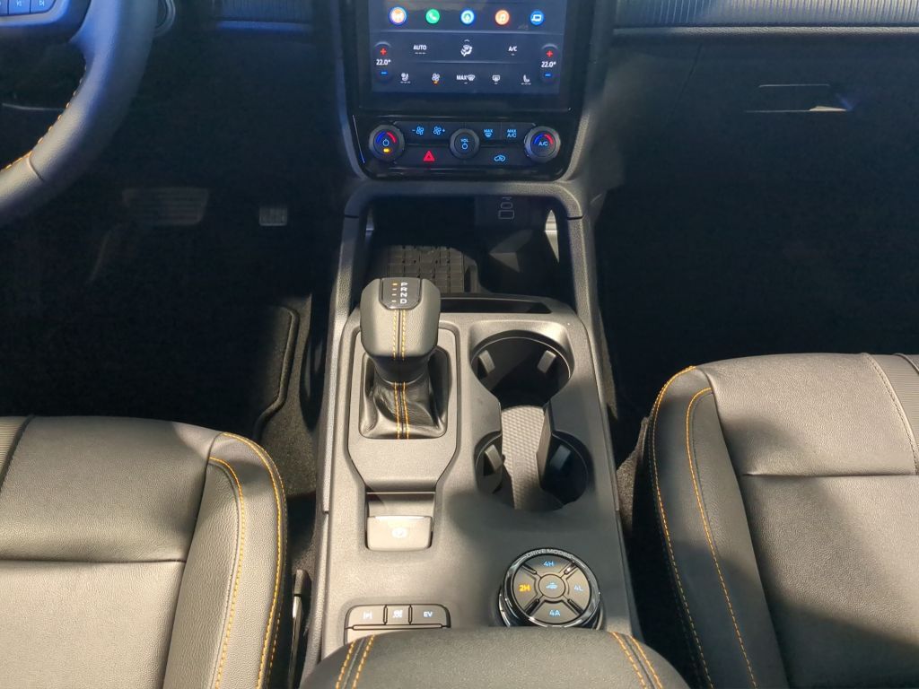Fahrzeugabbildung Ford Ranger Wildtrak 2.3 PHEV AWD Automatik