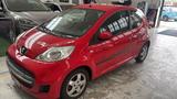 Peugeot 107 1.0 68CV 3p. Sweet Years 2Tronic - Peugeot 107 mit Halbautomatikschaltung
