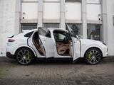 Porsche E-Hybrid CoupéPLATINUM-INNO-PANO-HUD-LEDER BEIGE