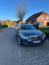 Mercedes-Benz E 250 CGI T Avantgarde STDHZ | TüV 09/26 - Mercedes-Benz E 250: Standheizung