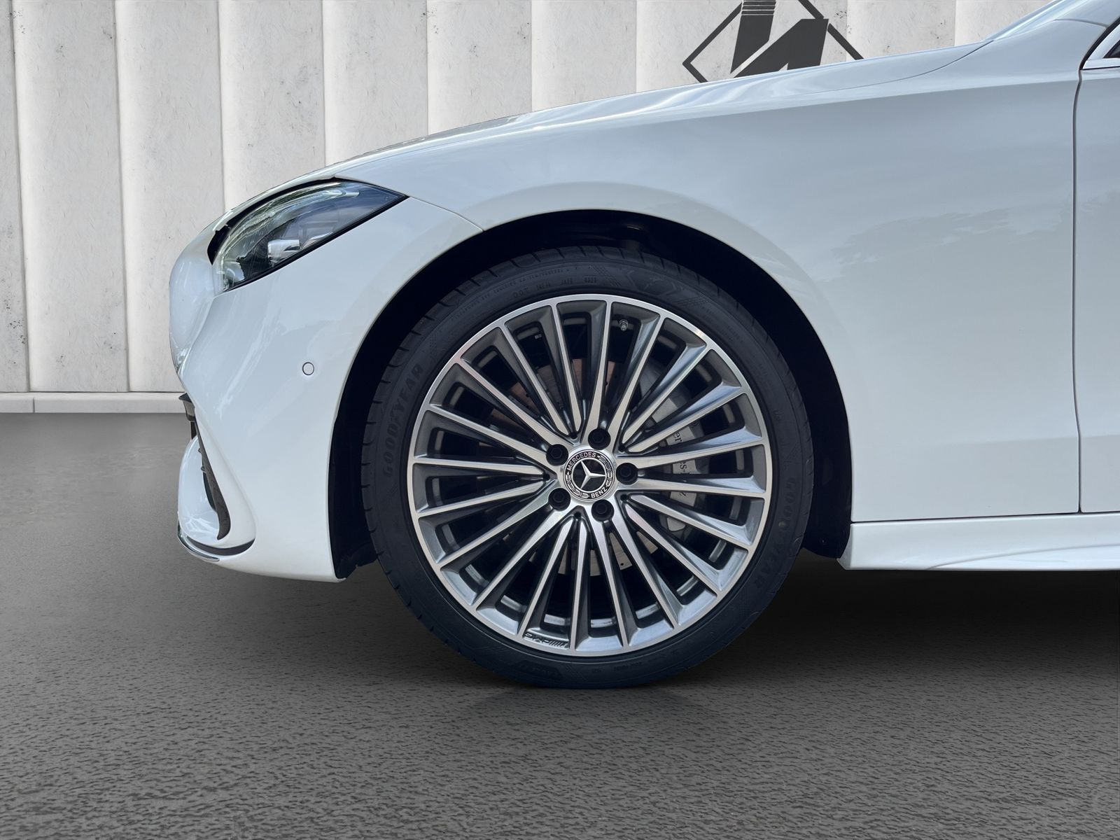 Fahrzeugabbildung Mercedes-Benz C 200T*Pano*AHK*AMG-Line*9G*LED**