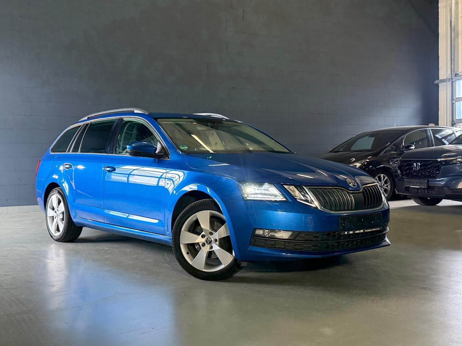 Skoda Octavia Combi Ambition-NAVI-SHZ-PDC-TEMPO-S.HEFT