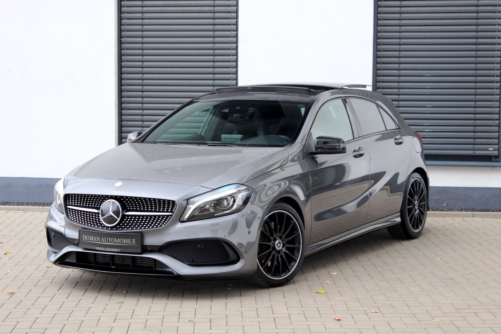 MERCEDES-BENZ A 220d 7G DCT AMG-PAKET PANO KAMERA DISTRONIC