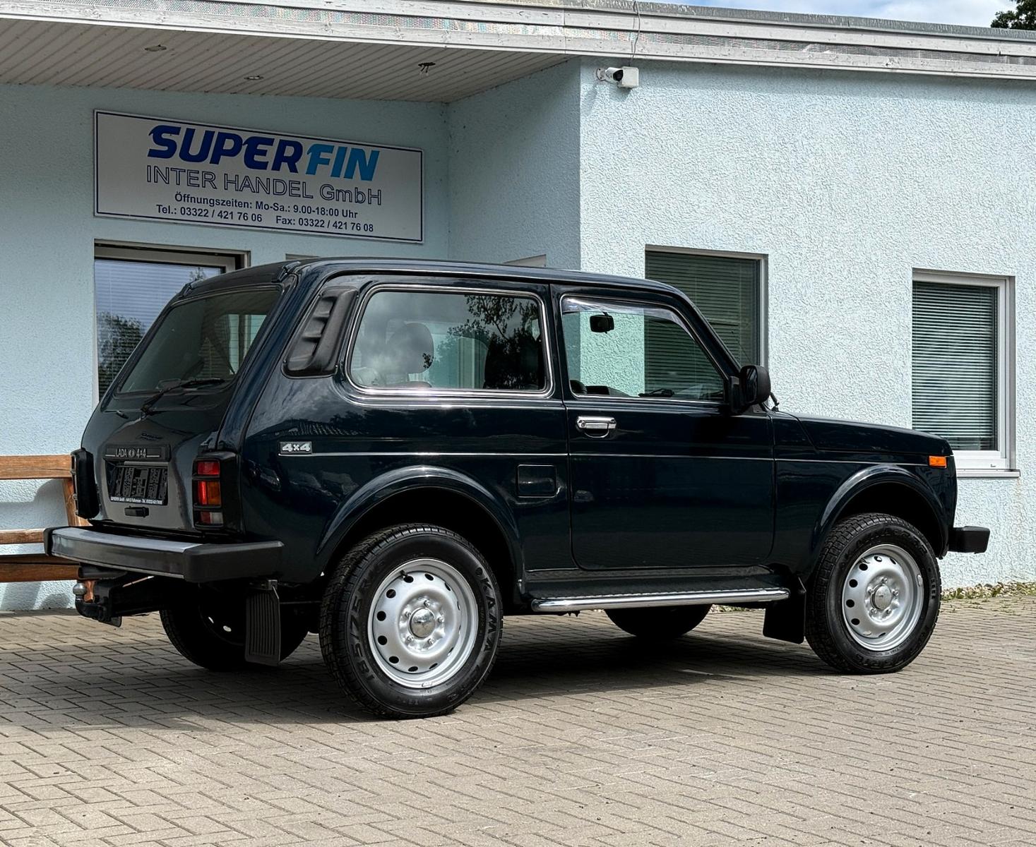 Lada Niva 1.7i 4x4 Original AHK SERVOLENKUNG 1 HAND