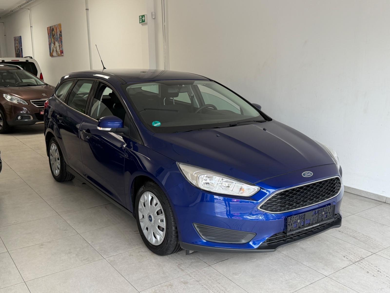 Ford Focus1,0 Eco Boost / Service neu/ Tüv neu/