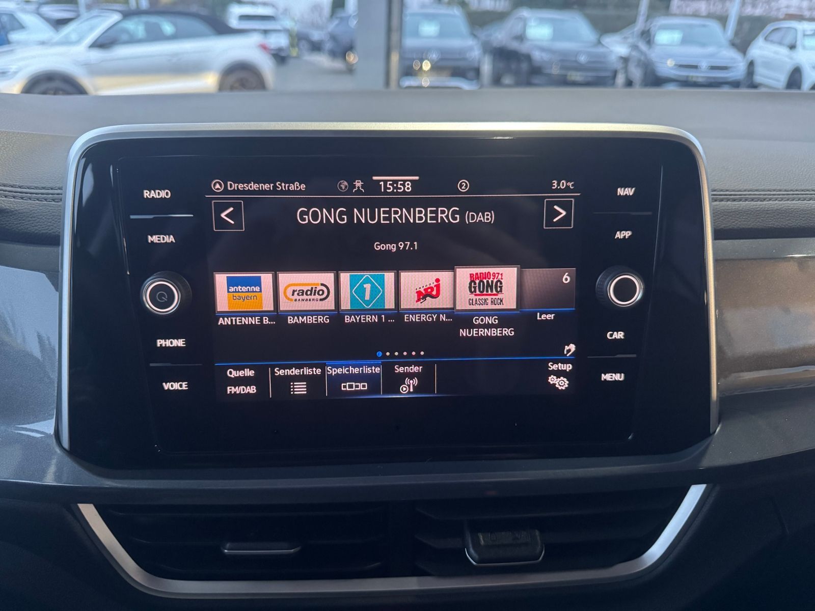 Volkswagen T-Roc - Bild 23