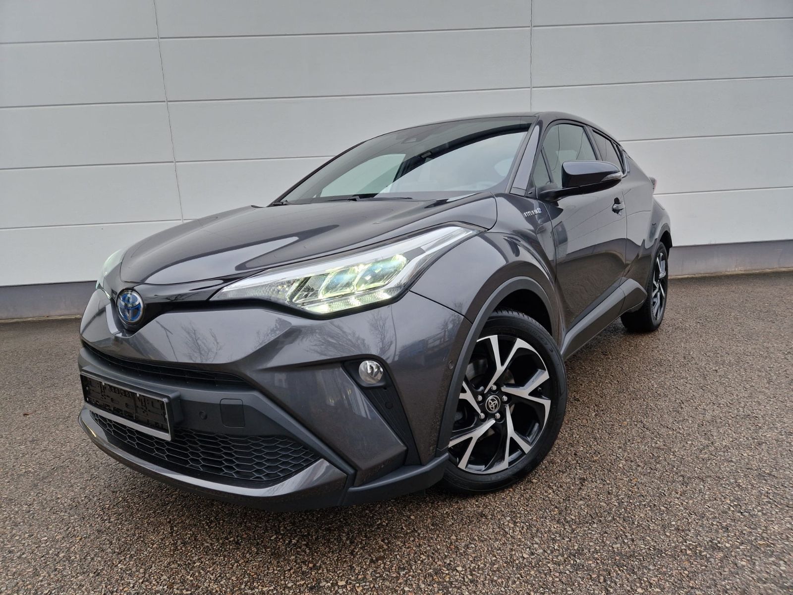 Toyota C-HR - 1