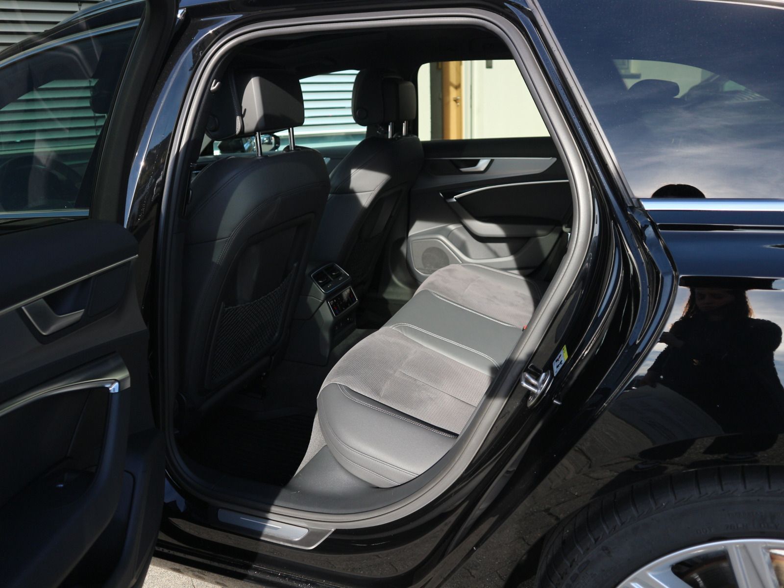 Audi A6 - Bild 12