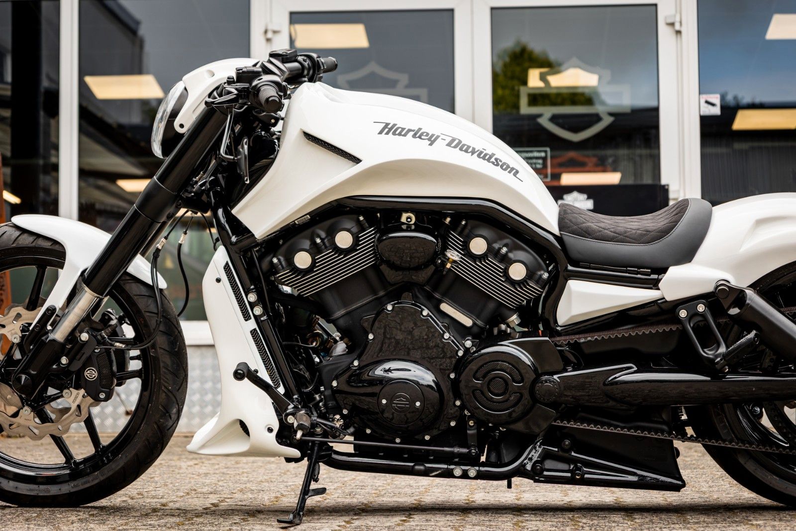 Fahrzeugabbildung Harley-Davidson VRSCDX Night Rod Special -BBC- Jekill&Hyde-