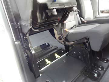 Peugeot Expert - 12