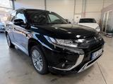 Mitsubishi Outlander PHEV Basis 4WD Kamera|8xAlu|Keyless - schwarze Mitsubishi Plug-in Hybrid Outlander