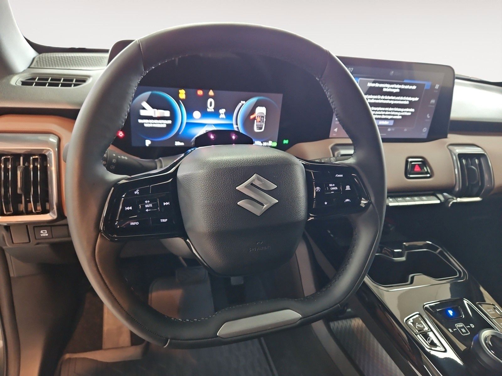 Fahrzeugabbildung Suzuki e Vitara 61 kWh Comfort+ Allgrip