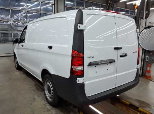 Fahrzeugabbildung Mercedes-Benz Vito 116 Kasten Lang Nav PTS RFK Sitzhzg Flügelt