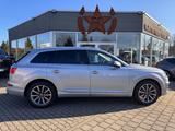 Audi Q7 3.0 TDI ultra quattro, Standheizung,1.Hand - Audi Q7 in Magdeburg