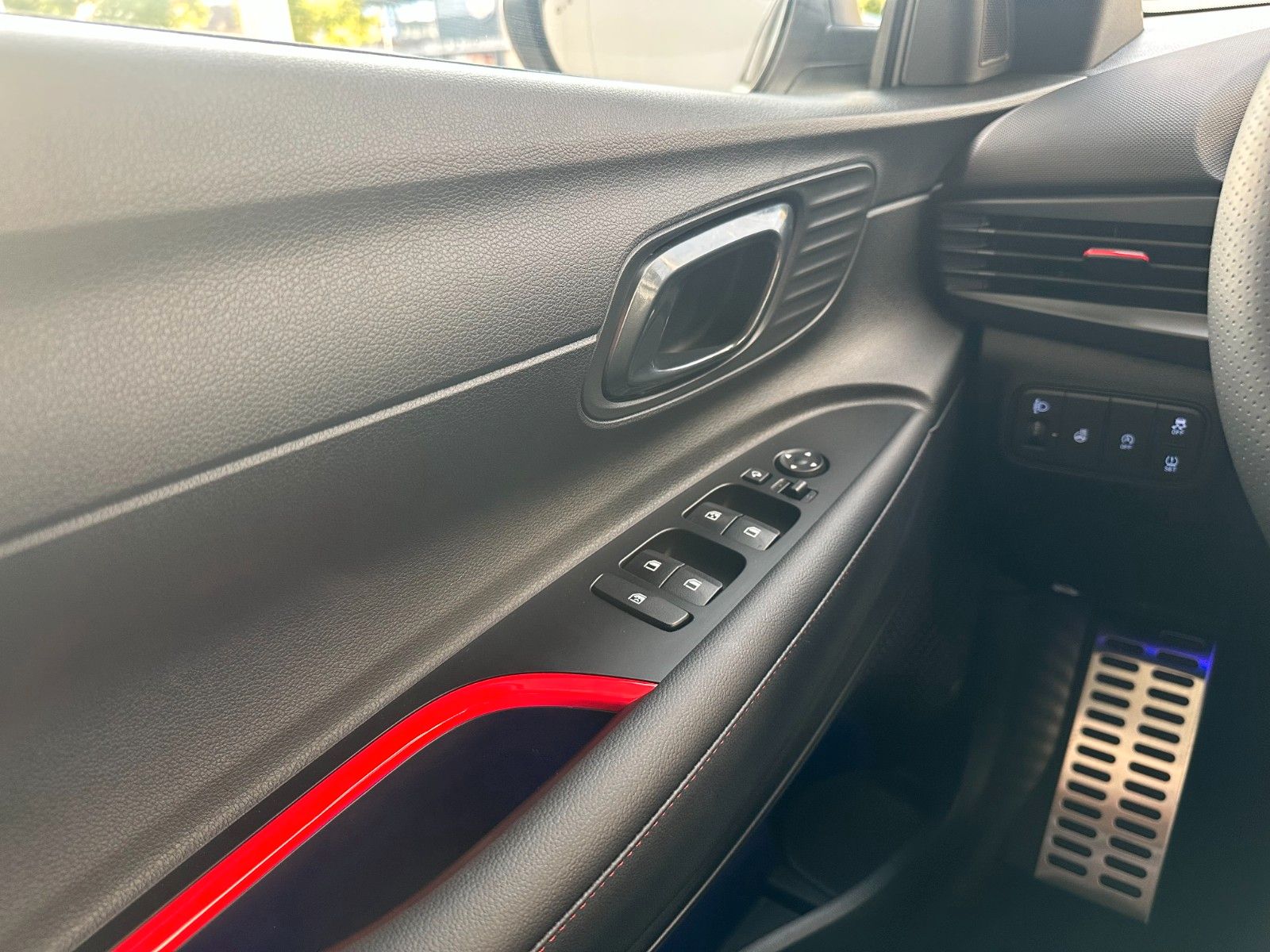 Fahrzeugabbildung Hyundai i20 1.0 T-GDI 100PS N Line NAVI/SMART-PAKET