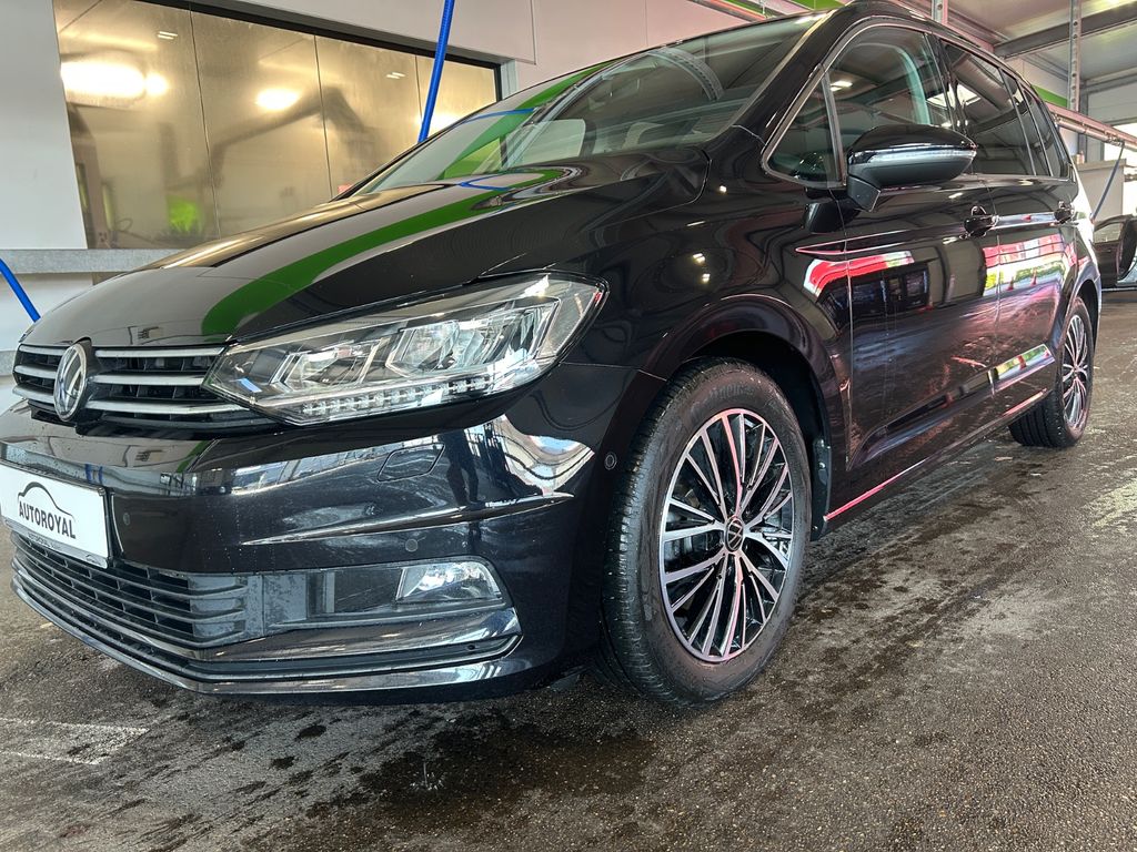 Image of Volkswagen Touran