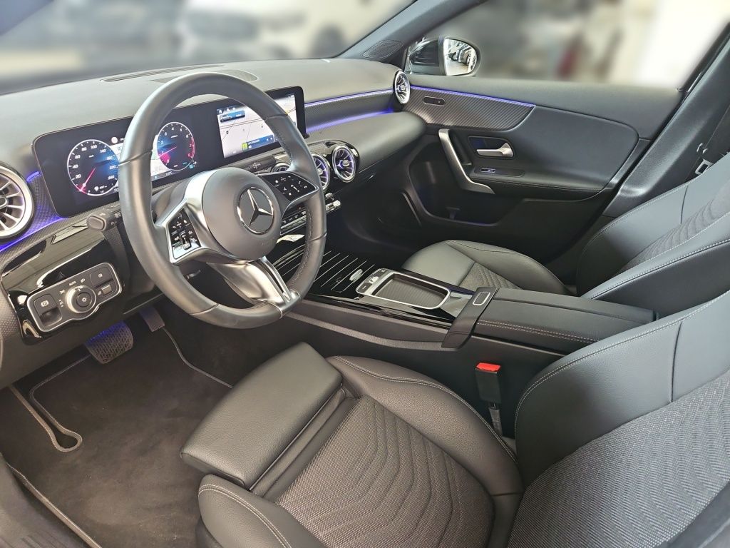 Fahrzeugabbildung Mercedes-Benz A 180 Progressive AHK Totwi. LED SHZ KeyLess KAM