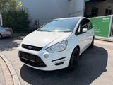 Ford S-Max S-MAX Titanium MFL* Temp* AHK* 7 Sitze - Ford S-Max Gebrauchtwagen in Nürnberg