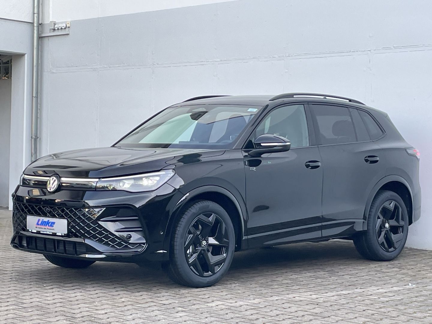 Volkswagen Tiguan 2.0 TDI R-Line Black Style AHK 360°Kamera foto 3