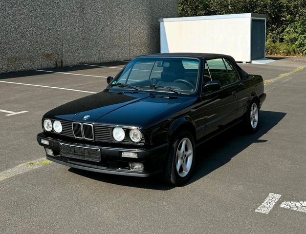 BMW 320i E30 Cabrio