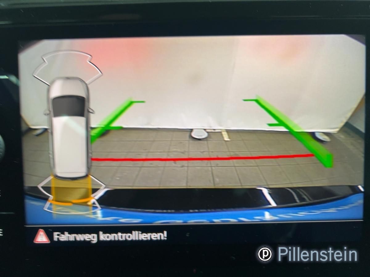 Volkswagen Touran - Bild 12