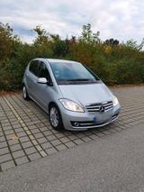 Mercedes-Benz A 200 CDI. ELEGANCE. Automatik - gebrauchte Mercedes-Benz A 200 aus dem Jahr 2011