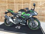 Kawasaki Ninja 400 **Neuwertig** - KAWASAKI VON 251 BIS 500 CCM