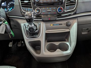 Ford Tourneo Custom Titanium L2 2,0l Ecoblue NaviRFK
