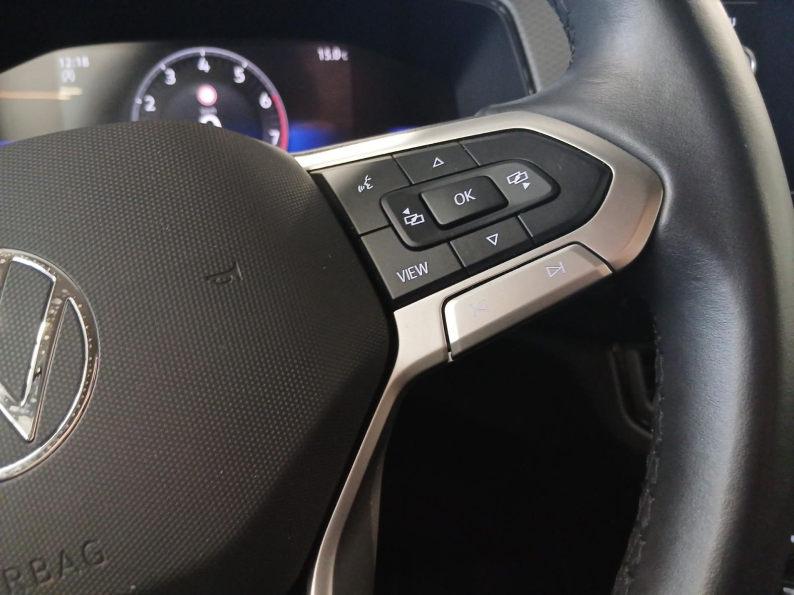 Volkswagen T-Cross - Bild 12