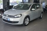 Volkswagen Golf Comfortline +KLIMAANLAGE+PARK ASS.+AHK+PDC+ - Gebrauchtwagen in München bis 10.000 Euro
